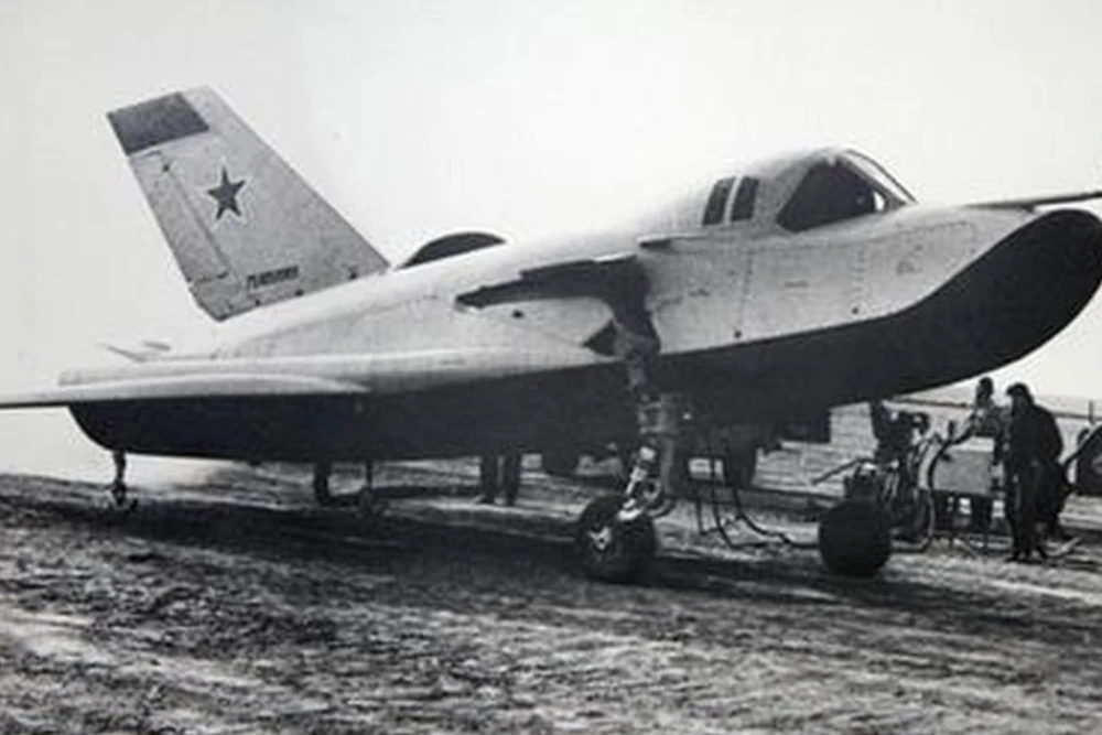 MiG-105, máy bay quỹ đạo bí ẩn phản ánh tham vọng không gian quân sự của Liên Xô
