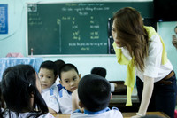 Mỹ Tâm bất ngờ thực hiện được mơ ước trở thành cô giáo