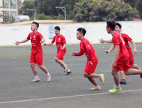 THPT Lê Văn Thiêm vào bán kết sau cuộc rượt đuổi tỉ số nghẹt thở