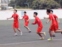 THPT Lê Văn Thiêm vào bán kết sau cuộc rượt đuổi tỉ số nghẹt thở