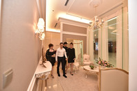 Đập tan tin đồn chia tay, Hồ Ngọc Hà và Kim Lý sánh đôi dự sự kiện