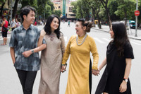 Bộ ảnh 3 thế hệ của gia đình Diva Thanh Lam