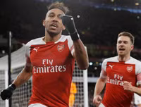 [ẢNH] Arsenal đã cắt đứt mạch bất bại của M.U như thế nào?