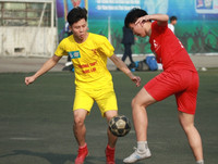 [ẢNH] Tân binh Phúc Lợi đã quật ngã đương kim vô địch như thế nào?