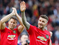 [ẢNH] Beckham tái xuất, Solskjaer ghi bàn, M.U đè bẹp Bayern 5-0