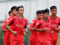 [ẢNH] Cầu thủ Việt kiều gây ấn tượng mạnh khi tập trung ĐT U22 Việt Nam