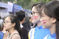 Học sinh THPT Hà Nội hào hứng với tư vấn tuyển sinh đại học 2019