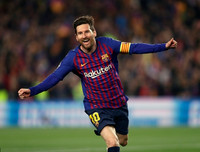 [ẢNH] Messi phá bỏ 