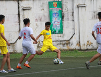 [ẢNH] Khoảnh khắc đẹp của tình bạn tại giải bóng đá học sinh Hà Nội