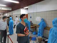 Những hình ảnh đầy cảm động trong khu vực 