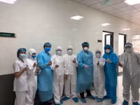 Những hình ảnh đầy cảm động trong khu vực 