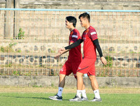 [ẢNH] Trải nghiệm tắc đường, thầy trò Park Hang-seo vẫn hứng khởi tập buổi đầu tại Indonesia