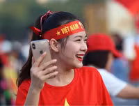 [ẢNH] Fan nữ xinh đẹp 