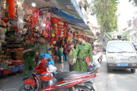 Giữ văn minh đô thị trên từng tuyến phố 