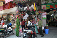 Giữ văn minh đô thị trên từng tuyến phố 