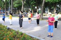 Nhịp sống “bình thường mới” ở Hà Nội 