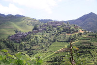 Ngôi làng có phụ nữ để tóc dài hàng mét, lập kỷ lục Guinness thế giới