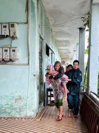 Công an các tỉnh miền Trung căng mình giúp dân ứng phó siêu bão Noru