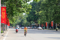 Phố phường rực rỡ chào mừng 1010 năm Thăng Long - Hà Nội