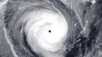 Điểm danh 10 siêu bão khủng khiếp nhất lịch sử