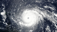 Điểm danh 10 siêu bão khủng khiếp nhất lịch sử