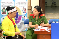 Công an Hà Nội tuyên truyền chuyển đổi số lưu động tới đồng bào dân tộc