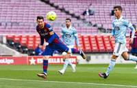 10 khoảnh khắc biểu tượng của Messi tại Barca