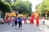 Hân hoan ngày hội của Thủ đô