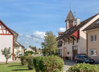 Thị trấn đặc biệt có “quốc tịch” của hai quốc gia