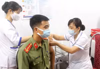 Kỷ niệm 68 năm Ngày Thầy thuốc Việt Nam (27-2-1955/27-2-2023): Những người thầy thuốc mang sắc phục Công an