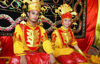 Những phong tục đáng sợ nhất trên thế giới