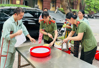 Mang yêu thương đến với bệnh nhân nghèo