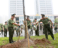 Cụm thi đua số 5 - CATP Hà Nội: Trồng cây đời đời nhớ ơn Chủ tịch Hồ Chí Minh