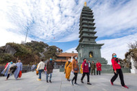 Mùa xuân lên đỉnh Fansipan 