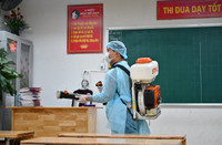 Trường học tiến hành khử khuẩn, sẵn sàng cho năm học mới