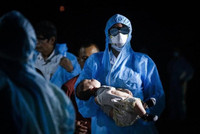 Hình ảnh Việt Nam chống Covid-19 trên màn hình Quảng trường Thời đại ở Mỹ