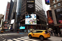 Hình ảnh Việt Nam chống Covid-19 trên màn hình Quảng trường Thời đại ở Mỹ