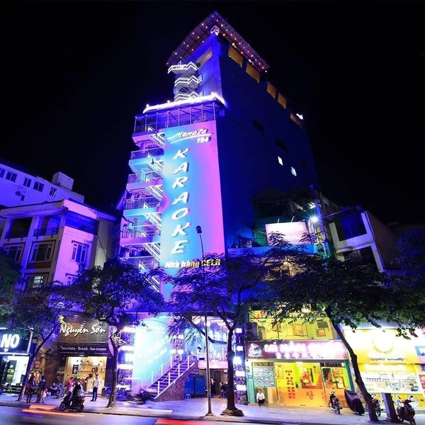 Tin Podcast ngày 5-12-2025: Đột kích quán karaoke phát hiện nhân viên và khách dương tính với ma túy