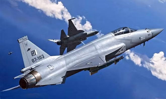 Tiêm kích JF-17 của Không quân Pakistan Tiêm kích JF-17 của Không quân Pakistan