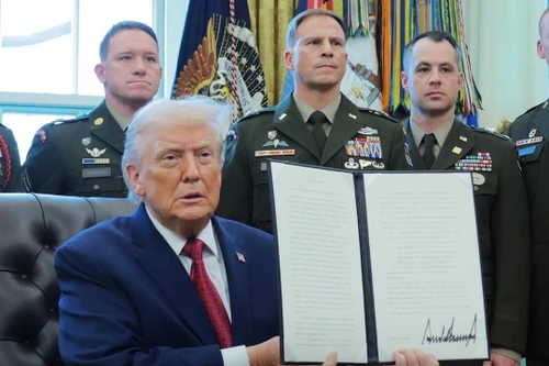 Mỹ tuyên chiến với “vũ khí hủy diệt hàng loạt” fentanyl 