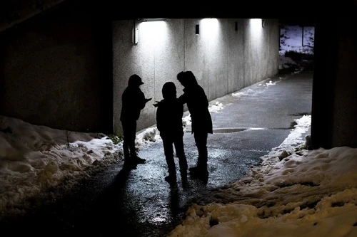 Chiến thuật tuyển mộ trẻ em của thế giới tội phạm ở Thụy Điển 