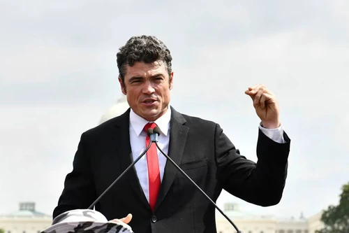 Phía sau lý do từ chức của Giám đốc Trung tâm chống khủng bố quốc gia Mỹ 