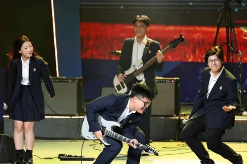 "Ngôn ngữ của tâm hồn" trong những ngôi trường hạnh phúc