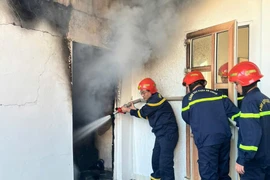 Xảy cháy pin năng lượng mặt trời của nhà dân