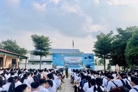 Tăng cường tuyên truyền, xây dựng văn hóa giao thông trong học sinh