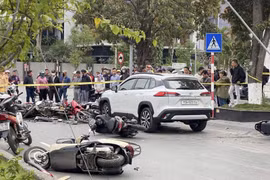 Điều tra nguyên nhân vụ tai nạn gây bị thương và hư hỏng nhiều phương tiện