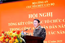 Nhiều tập thể, cá nhân Cục Tổ chức cán bộ vinh dự đón nhận Bằng khen của Thủ tướng Chính phủ 