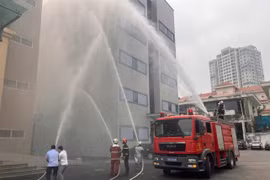 Thực tập phương án xử lý tình huống hỏa hoạn phức tạp