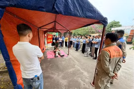 Cảnh sát phòng cháy huấn luyện kỹ năng phòng ngừa hoả hoạn tại trường học và cơ sở doanh nghiệp