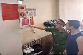 Kiểm tra công tác an toàn cháy, nổ tại các nhà trọ, nhà ở kết hợp sản xuất kinh doanh